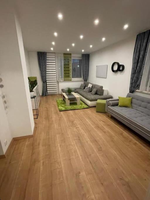 Rr-Rooms Ferienwohnung ユーデンブルク エクステリア 写真